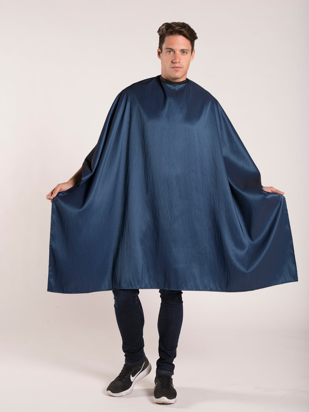 PREMIER BARBER STYLING CAPE